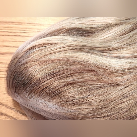 22 Inch Ash Blonde Straight Unit - Picture 6 of 6